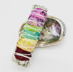travel Chakra Sage with small bowel sorry no longer available unable to delete.